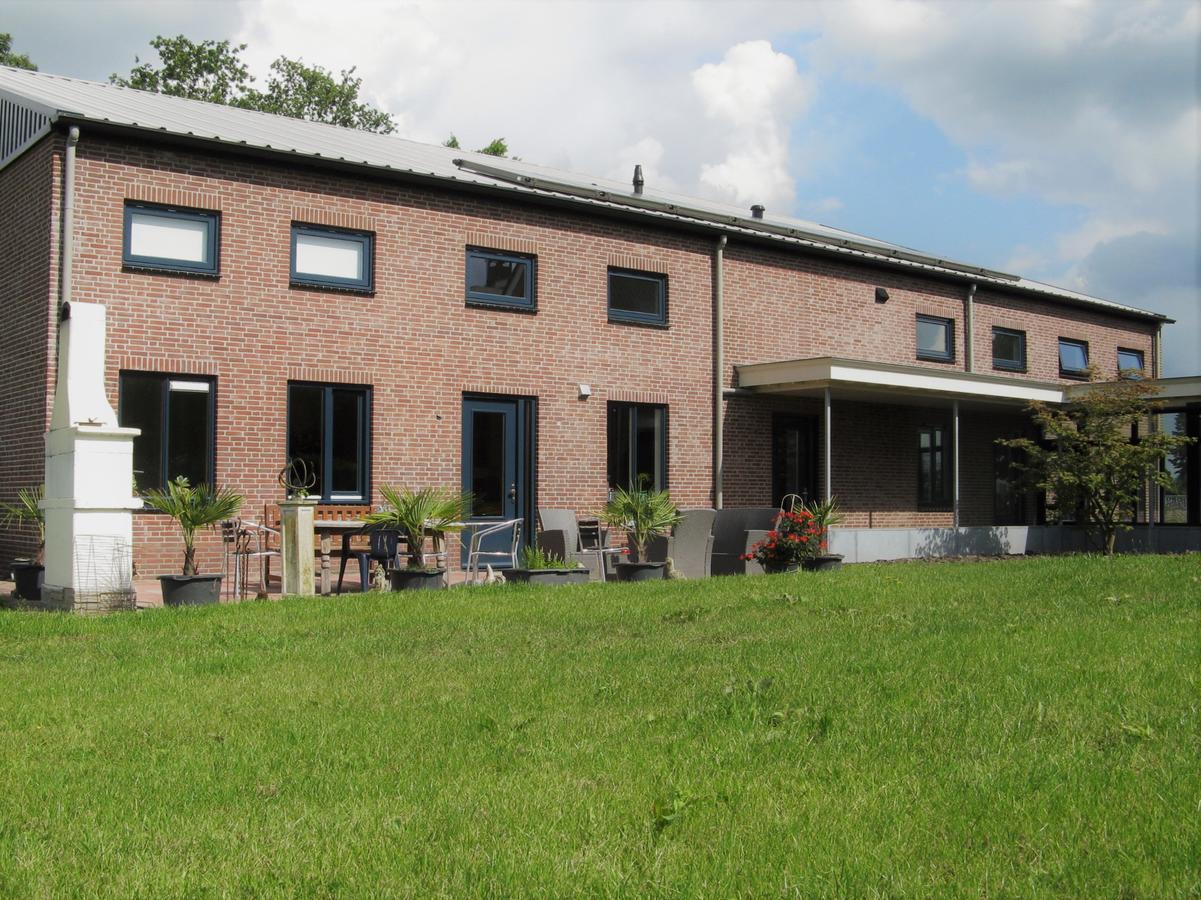 Antonius Hoeve Oudenbosch Exterior foto